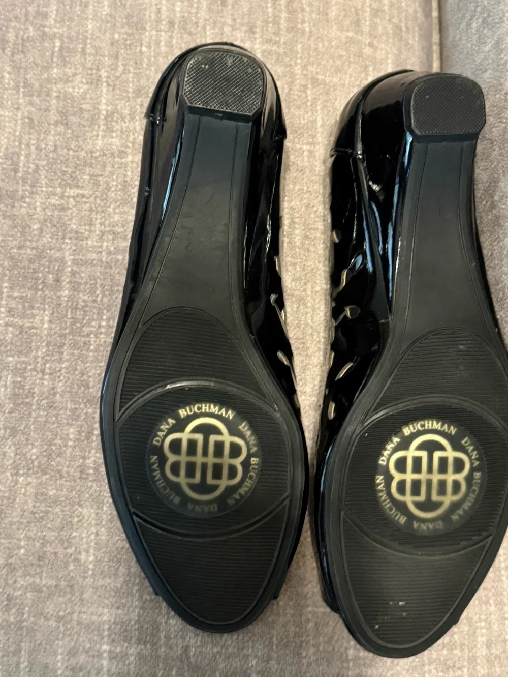 Dana Buchman Black Patent Scalloped Cutout Peep-Toe Flats